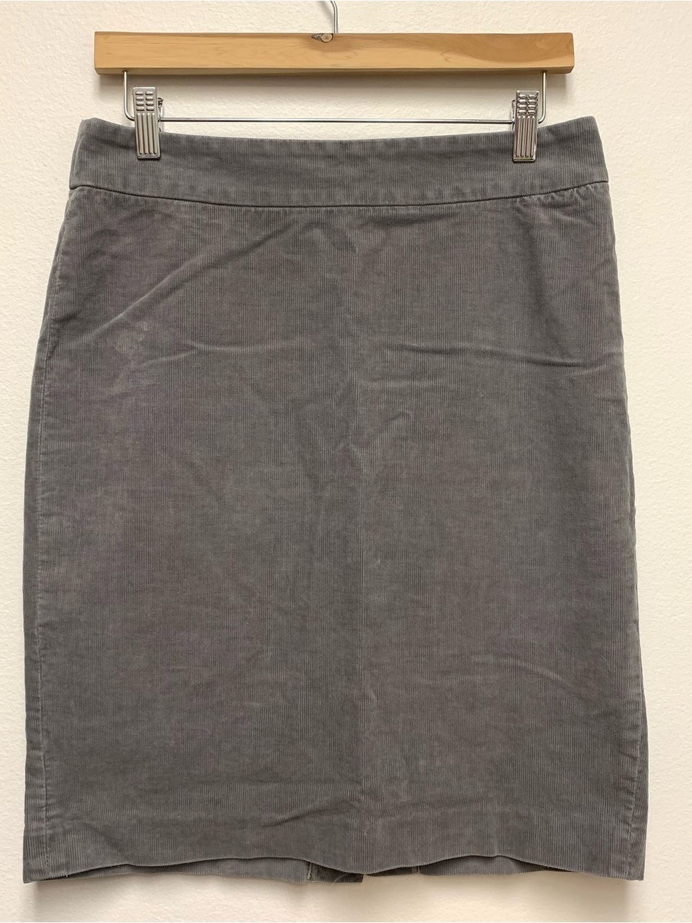 J Crew Vintage Corduroy Pencil Skirt Size 6 Grey Knee Length Stretch 90s 2000s